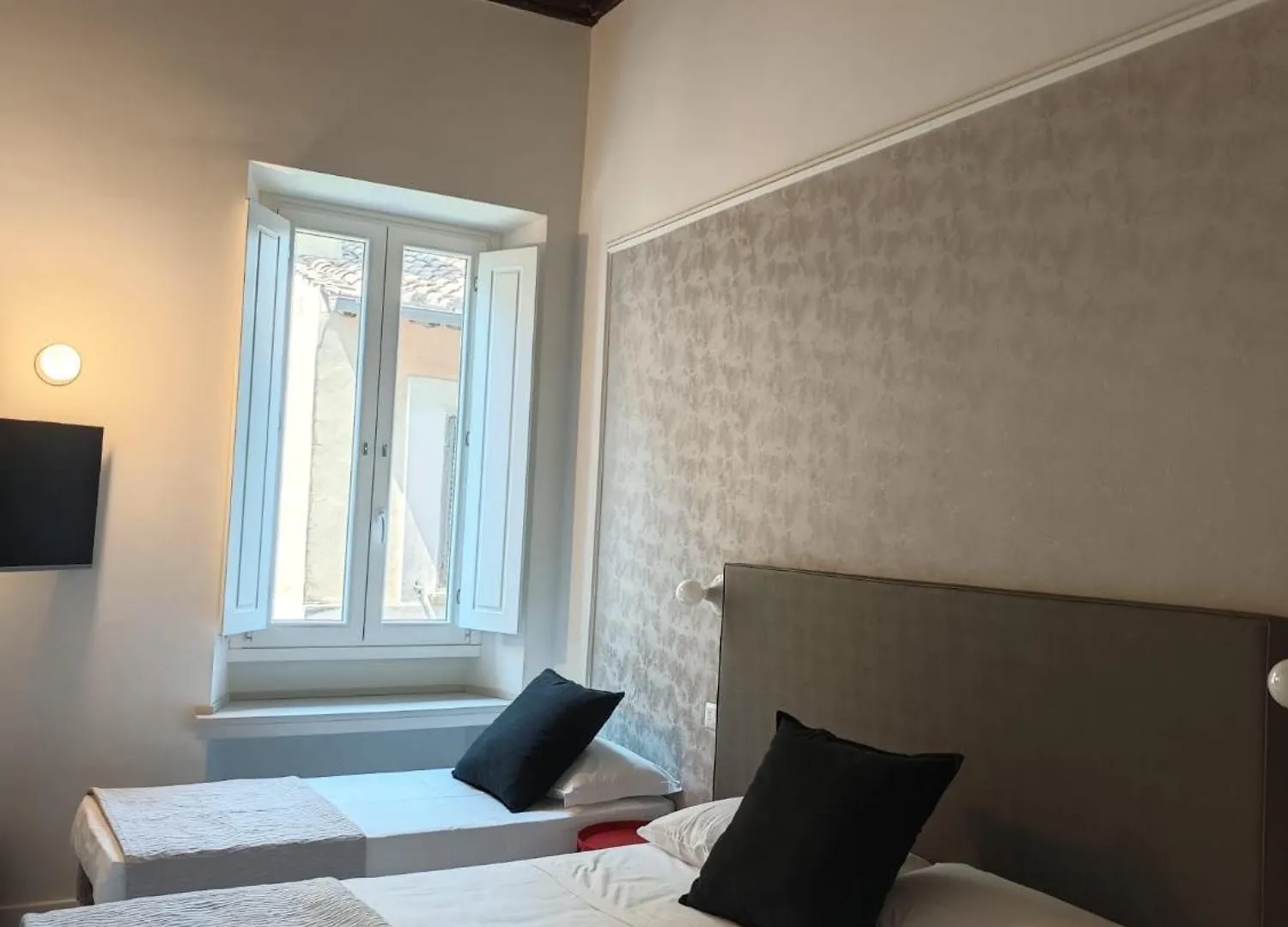 Nocleg ze śniadaniem Maison Romana Trastevere Suites