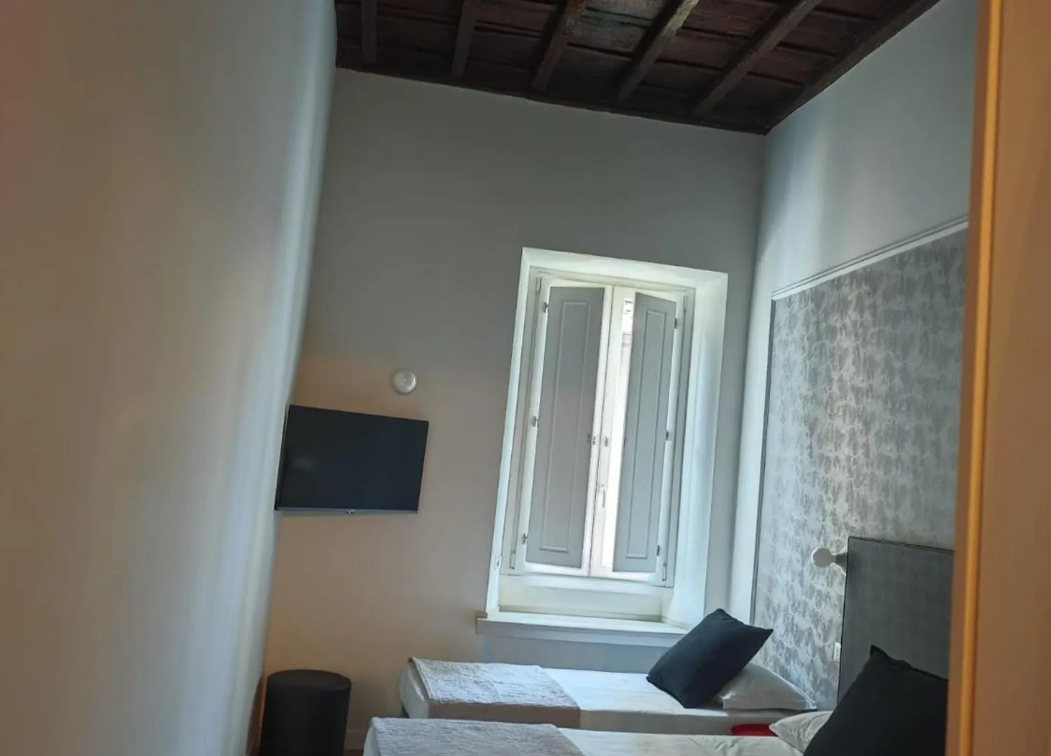 Maison Romana Trastevere Suites Bed & Breakfast